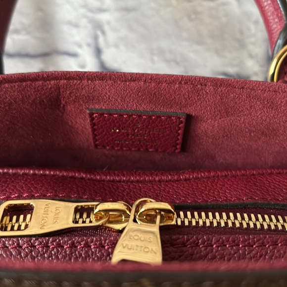 Like new Louis Vuitton Alma Bag Into Bag - Picture 3 of 7